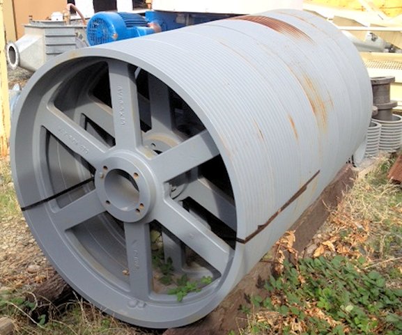 Lot Of Spare Sheaves And Bushings From Prochem 965frt50 Agitators)